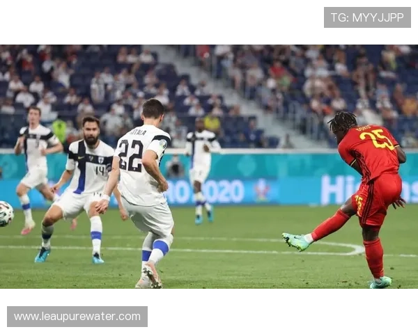 希腊2004年欧洲杯夺冠奇迹回顾：防守反击铸就黑马传奇