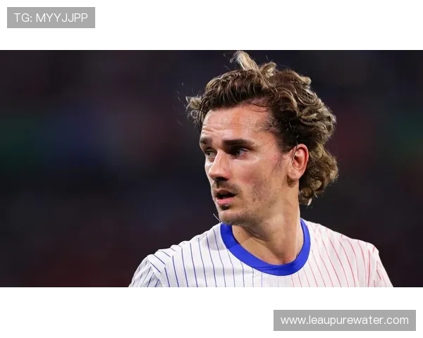 登贝莱与格列兹曼：巴萨引援价值转化及战术适配差异分析