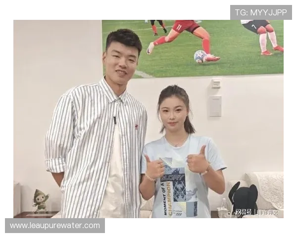 管晨辰今天发工资还是买豪车？这生活差距谁能懂啊